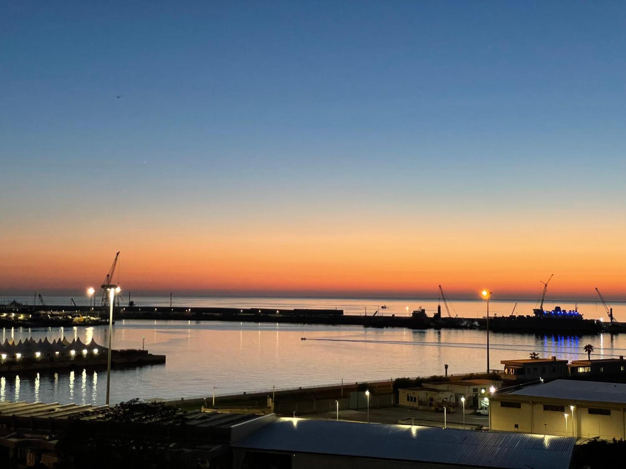 Palermo Inn Marina Exclusive View Exterior foto